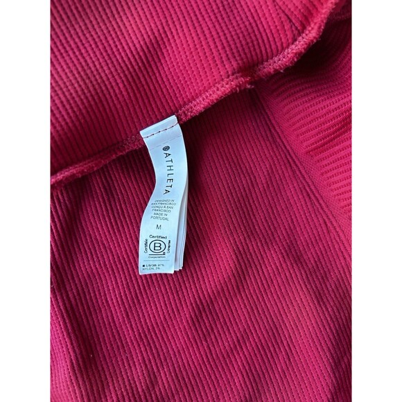 ATHLETA Turtleneck Red Striped Flurry Base Layer Running Thumbholes Size Med. - Picture 7 of 7